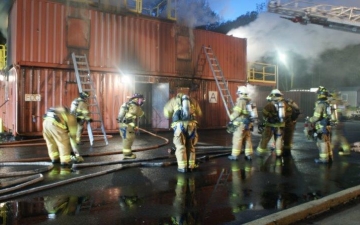 2016 Live Burn Building_24